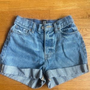 urban outfitters jean shorts